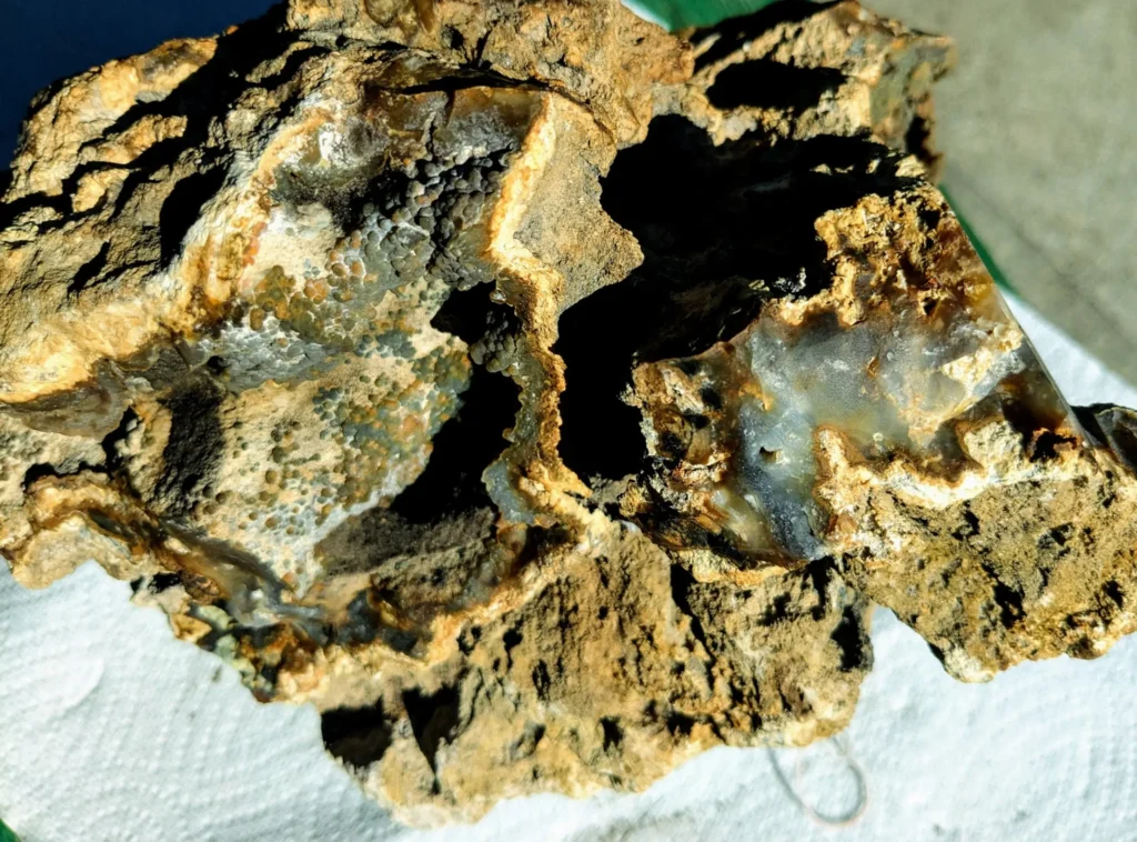 oxidized gold ore